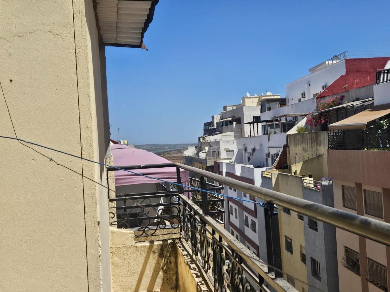Residence Chellah Centre Ville Wifi Gratuit 케니트라 외부 사진